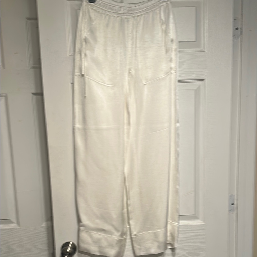 NWT - Club Monaco White Satin Pants